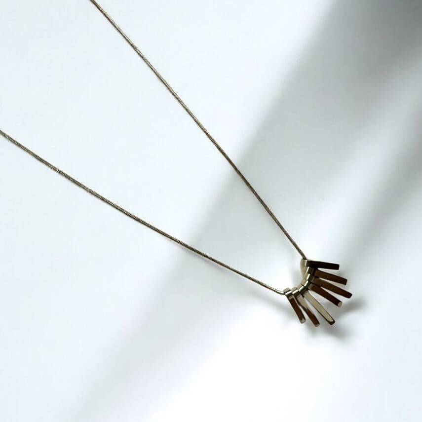 Minimal uçlu gümüş renk kolye - 1